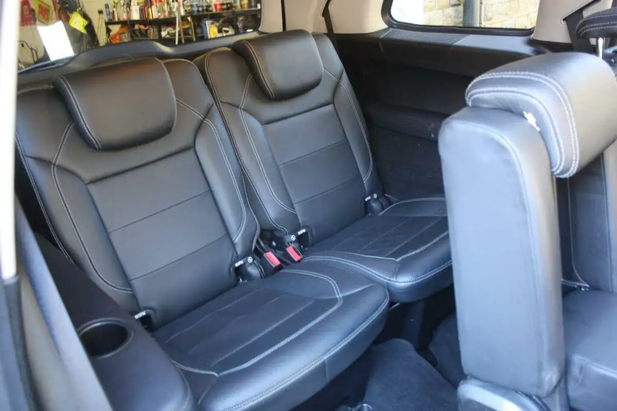 2015-mercedes-benz-gl-class-30td-gl350-amg-sport-258ps-ss-4matic-auto-big-15
