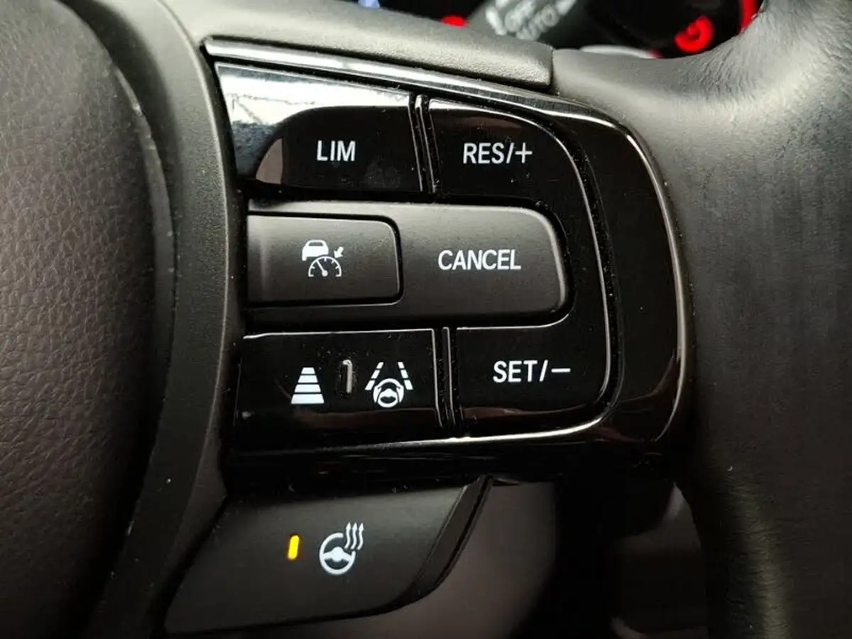 2022-honda-hr-v-15-i-mmd-advance-big-18