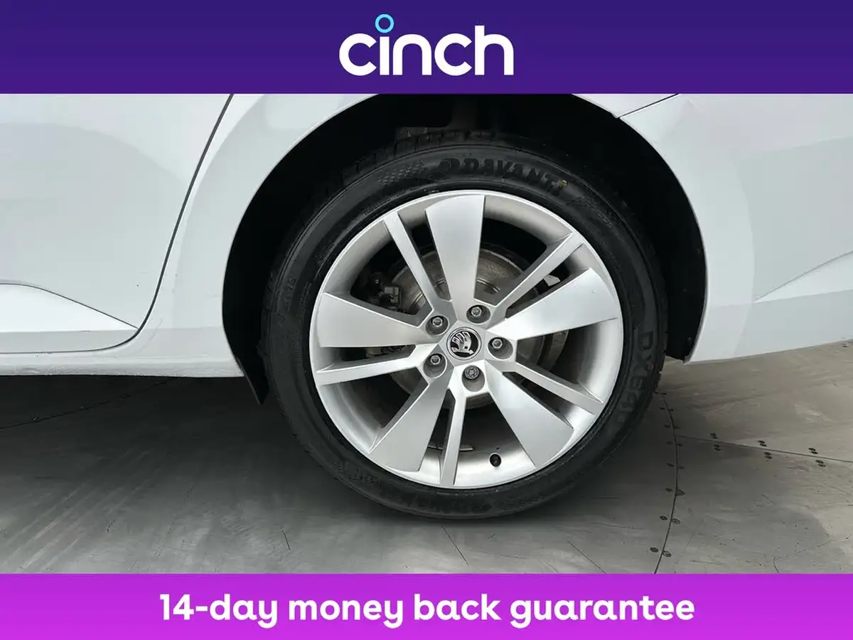 2019-skoda-superb-20-tsi-se-l-hatchback-big-17