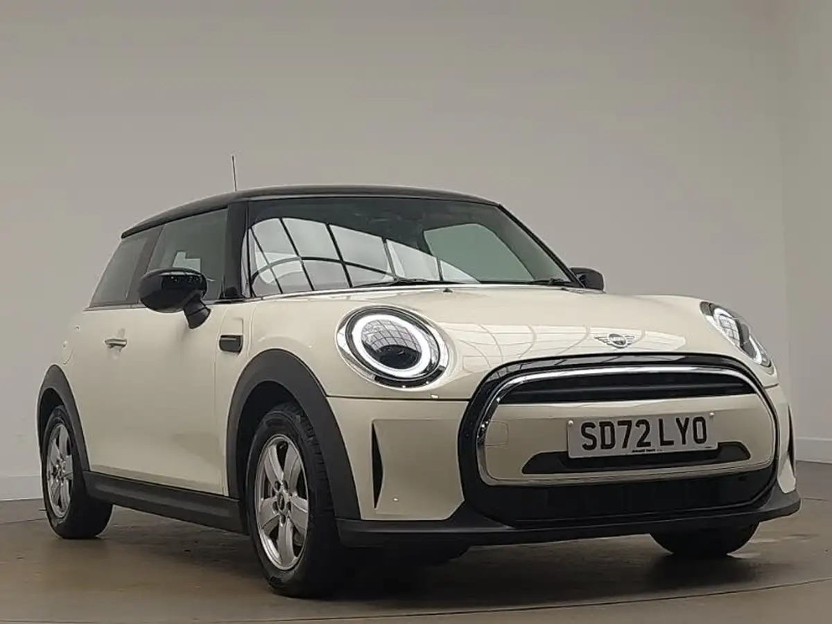 2022-mini-cooper-15-cooper-classic-premium-plus-hatchback-3d-auto-big-0