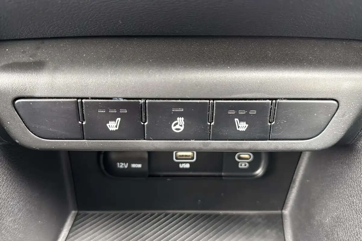 2024-kia-sportage-16-t-gdi-gt-line-157bhp-48v-big-27