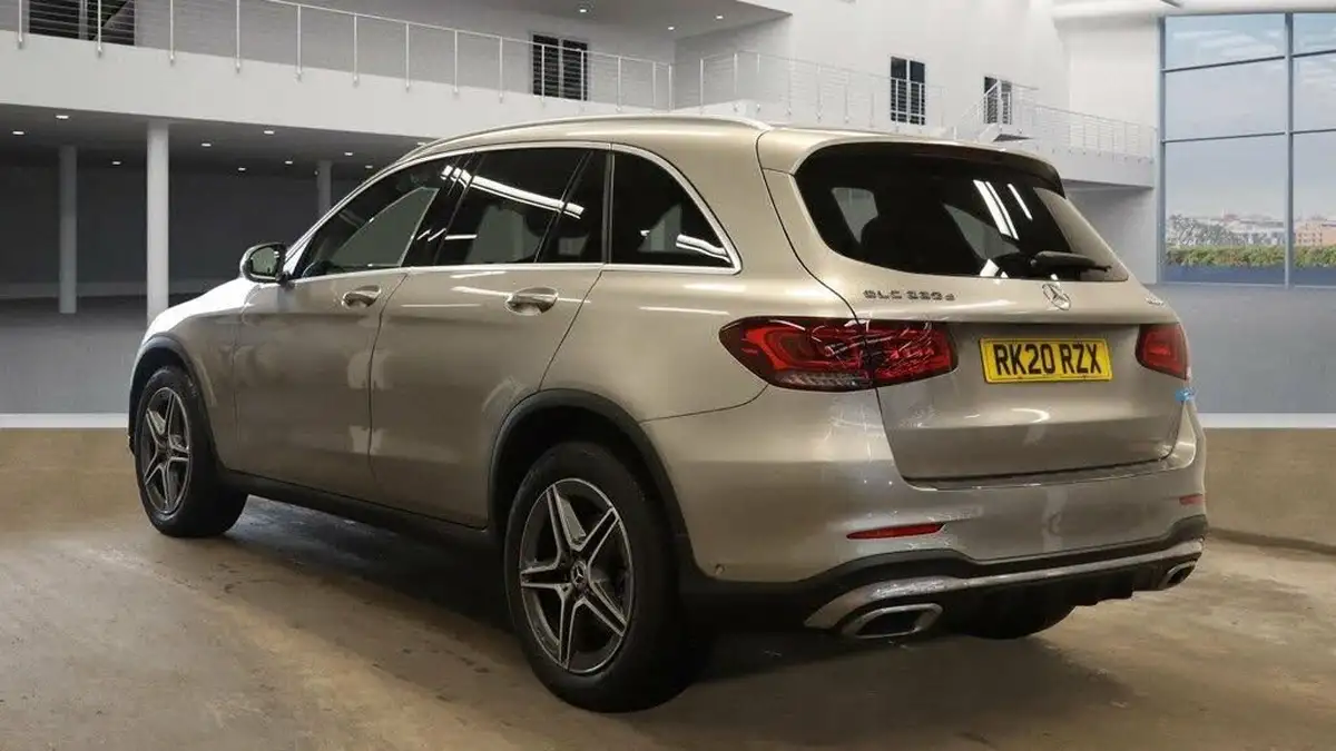 2020-mercedes-benz-glc-class-20d-glc220d-amg-line-station-wagon-5d-4matic-plus-big-2