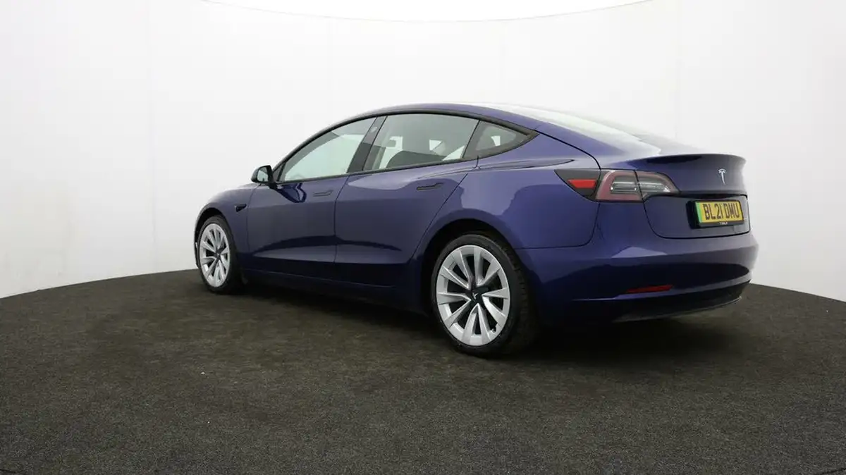 2021-tesla-model-3-e-long-range-4x4-big-4