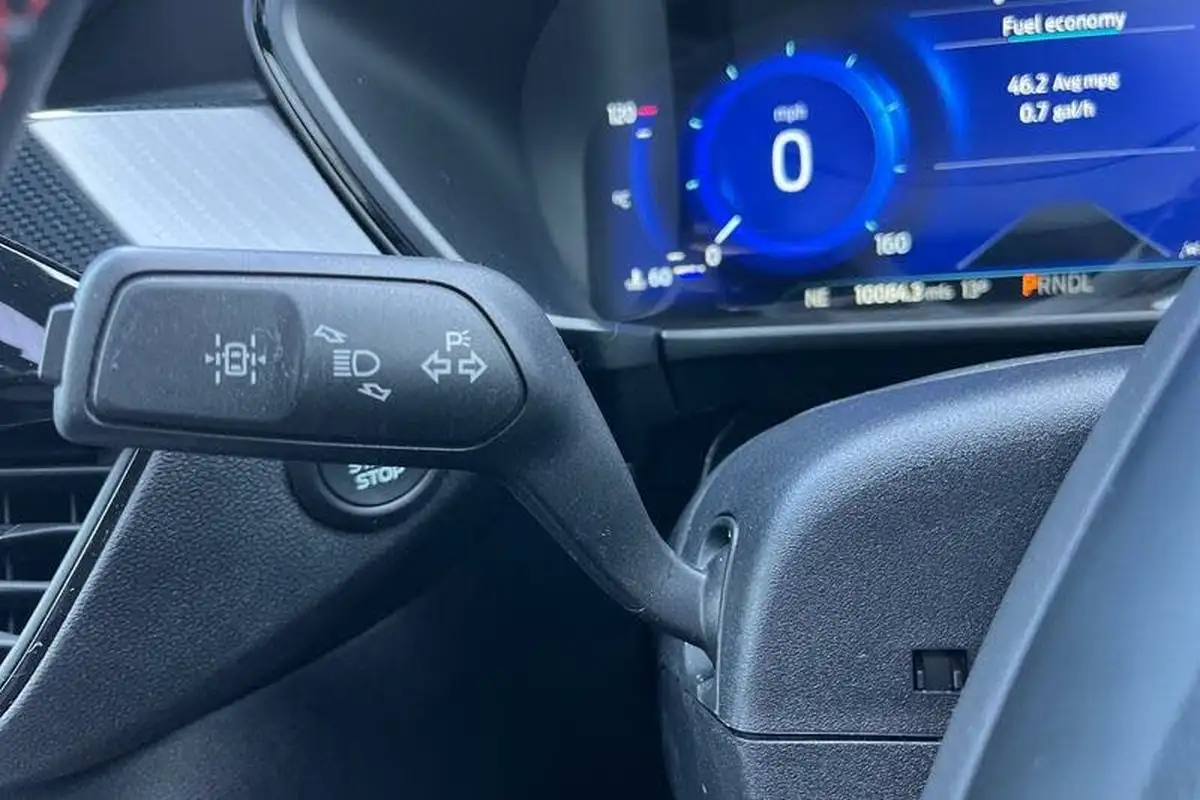 2022-ford-kuga-25t-st-line-x-edition-190ps-fhev-big-13