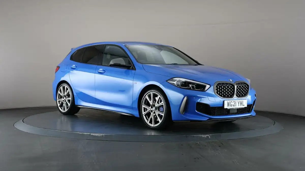 2021-bmw-1-series-20-m135i-xdrive-big-49