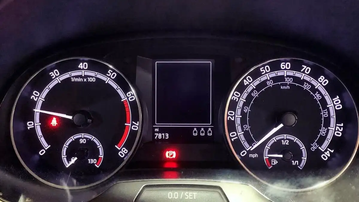 2020-skoda-fabia-10-tsi-se-l-95ps-hatchback-big-19