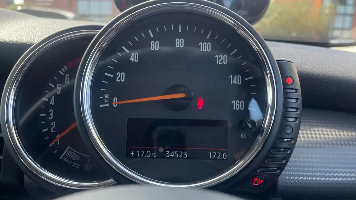 2016-mini-cooper-15-cooper-ss-hatchback-5d-auto-big-12
