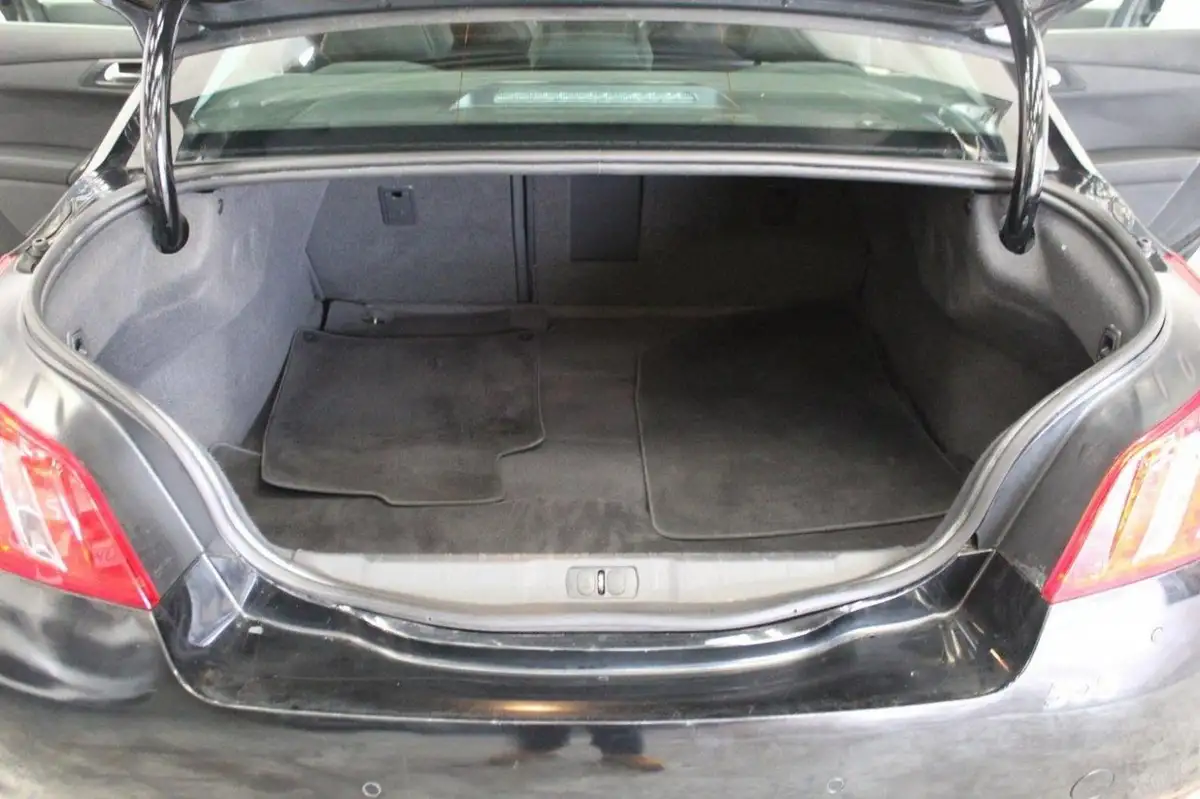 2013-peugeot-508-22hdi-gt-big-17