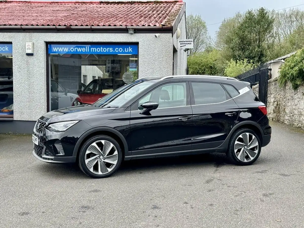 2022-seat-arona-10-tsi-fr-sport-big-18