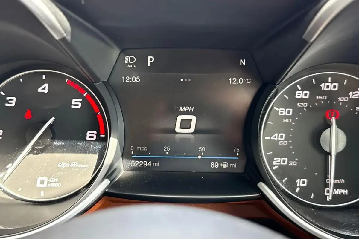 2019-alfa-romeo-giulia-22td-super-big-29