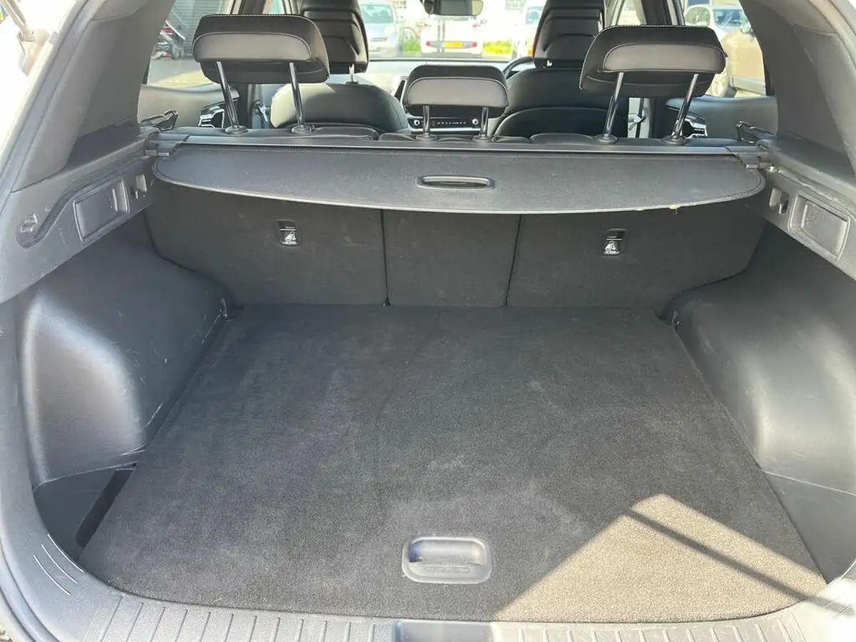 2023-kia-sportage-16-t-gdi-gt-line-261bhp-awd-phev-auto-big-23