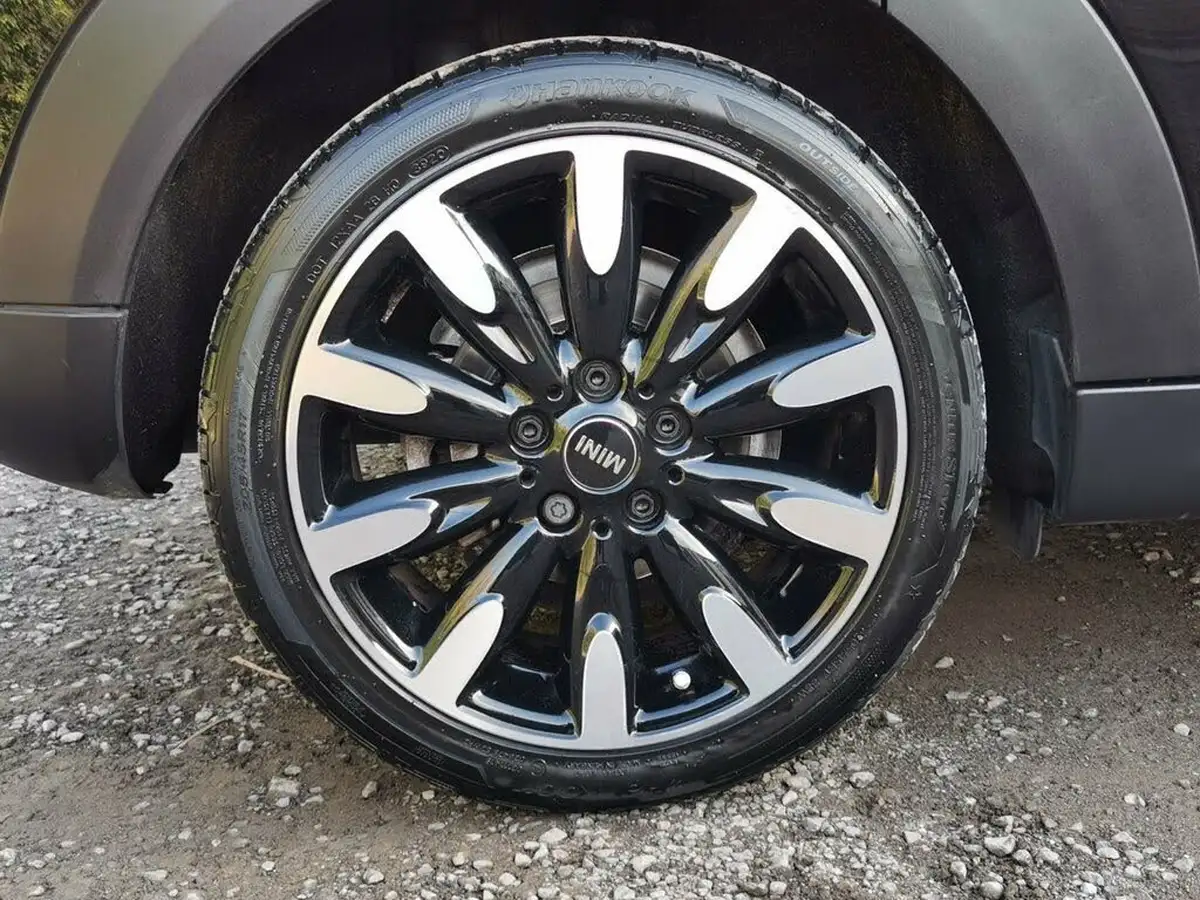 2021-mini-cooper-15-cooper-exclusive-series-ii-hatchback-5d-auto-big-38