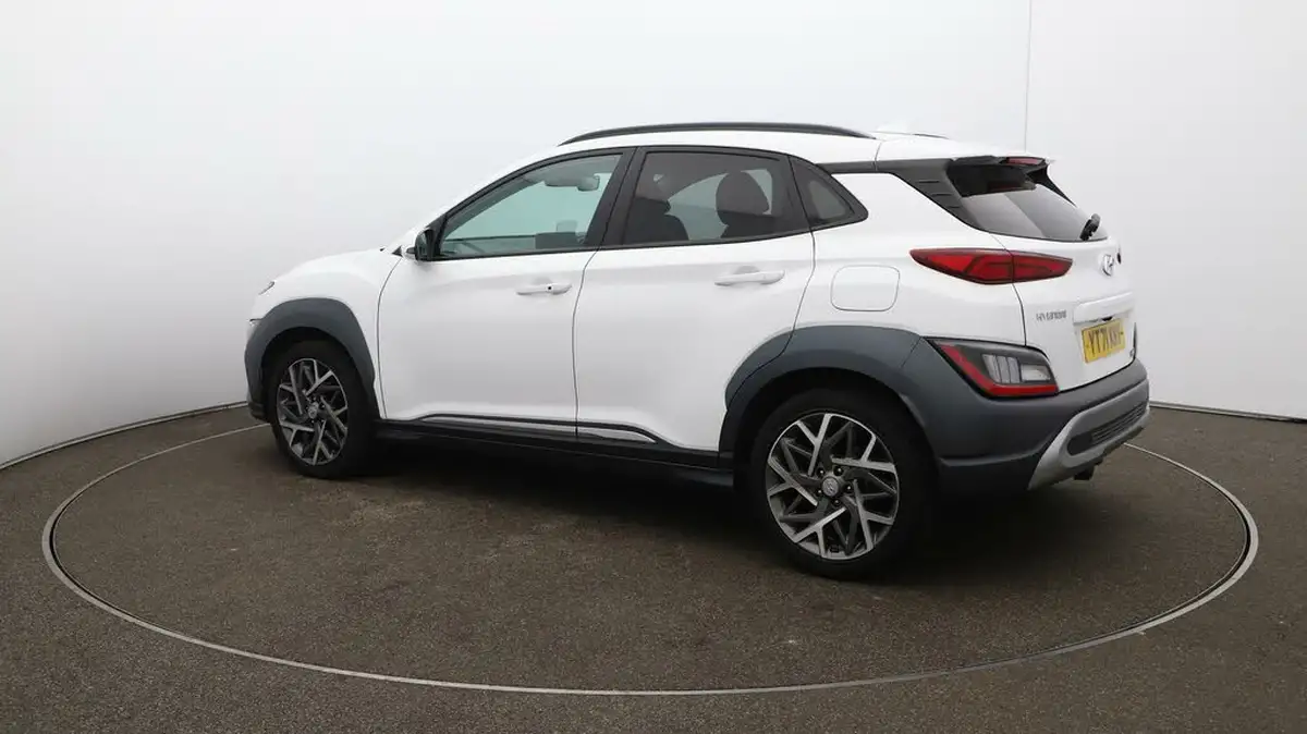 2021-hyundai-kona-16-gdi-ultimate-big-32