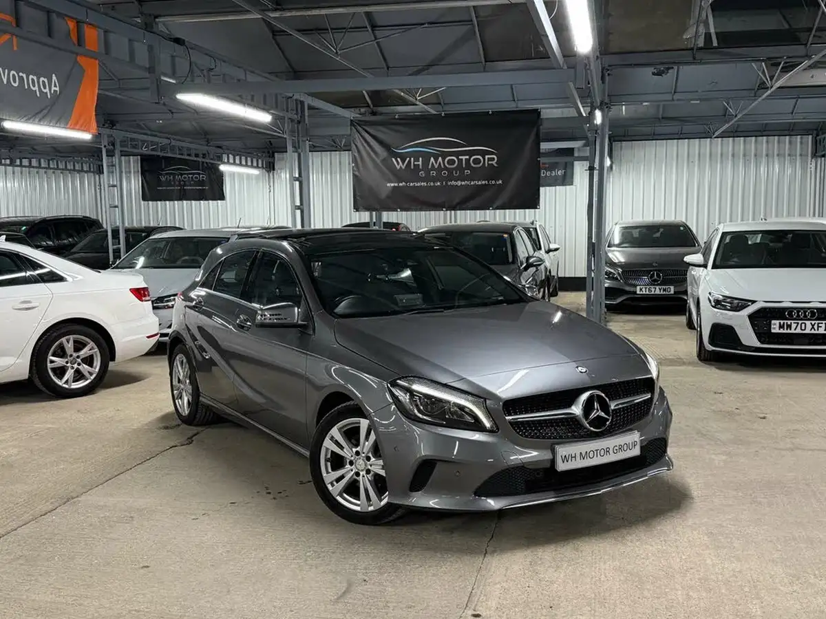 2016-mercedes-benz-a-class-21d-a200d-sport-premium-plusss-7g-dct-big-17