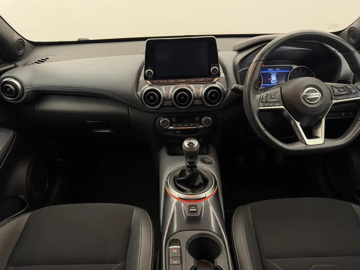 2021-nissan-juke-10-dig-t-tekna-big-2