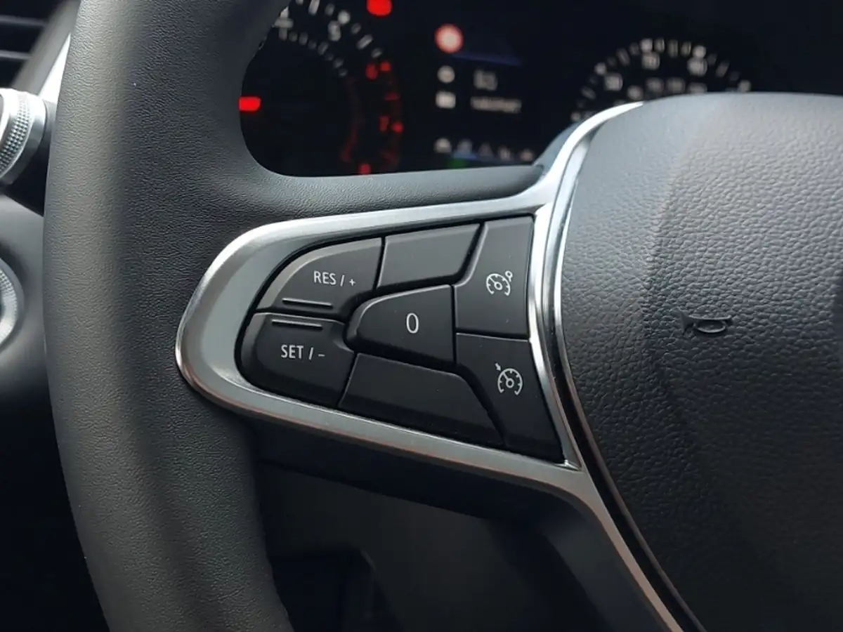 2022-dacia-sandero-10-sce-essential-big-14