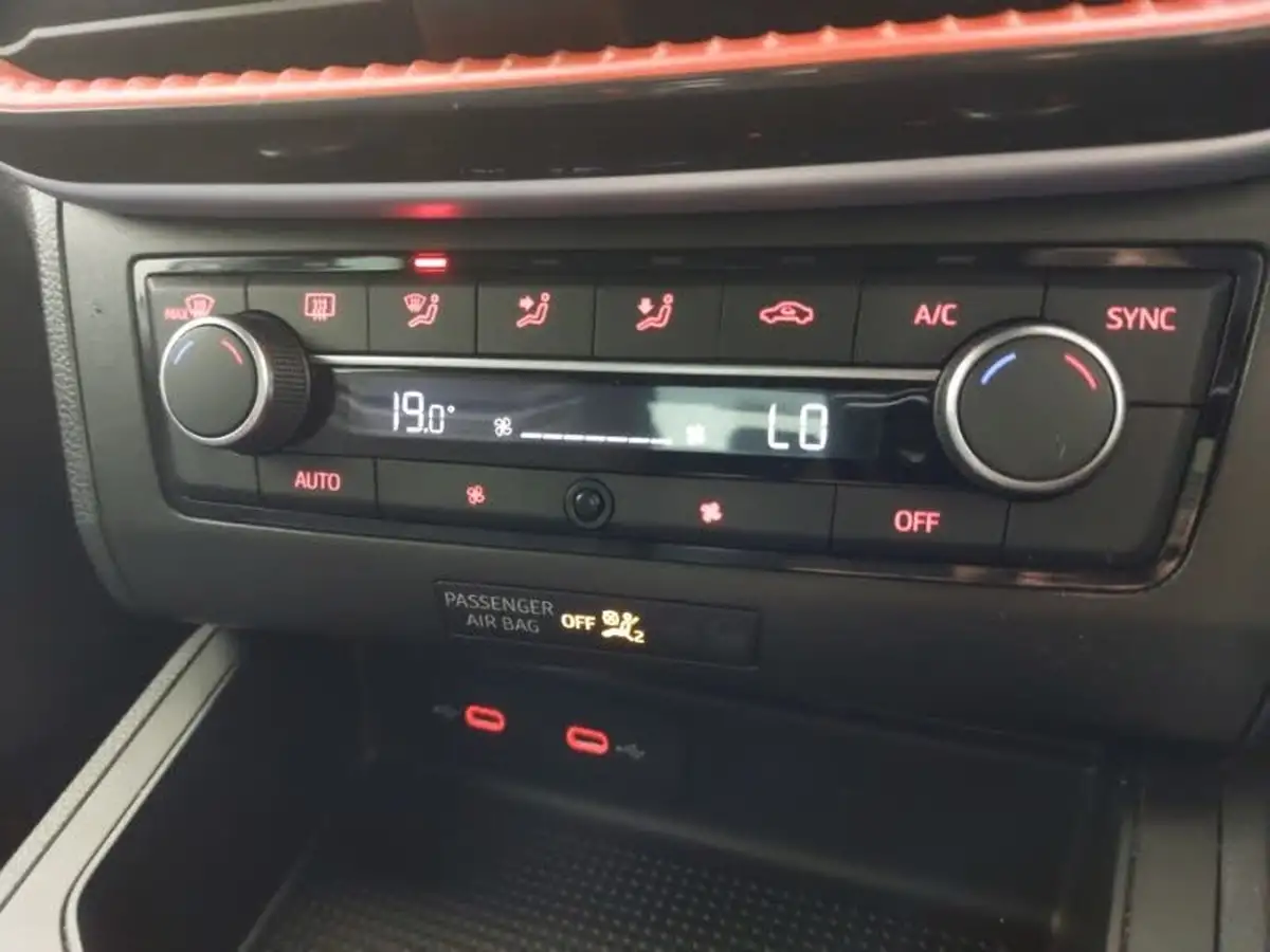 2023-seat-ibiza-10-tsi-fr-110ps-big-13