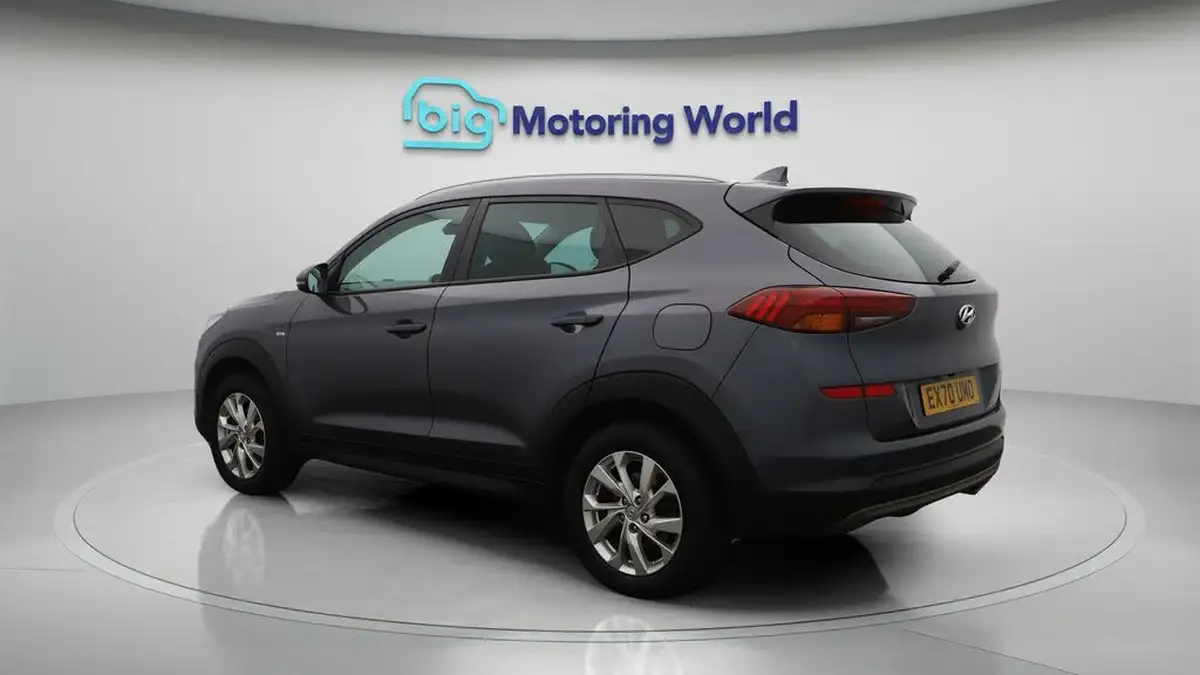 2020-hyundai-tucson-16crdi-se-nav-115ps-48-volt-hybrid-big-5