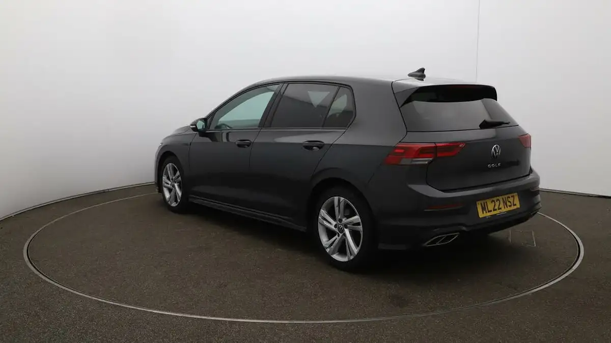2022-volkswagen-golf-15-tsi-r-line-150ps-hatchback-big-55