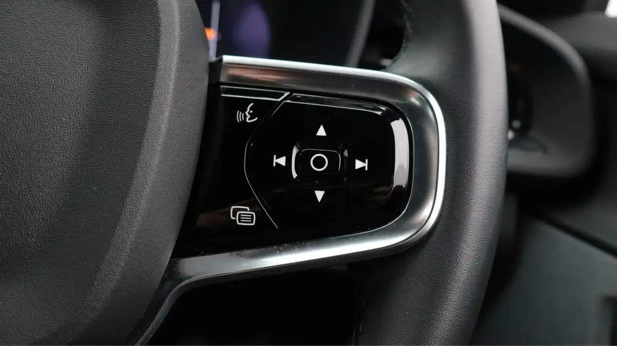 2022-polestar-polestar-2-e-ps2-165kw-standard-single-hatchback-big-24