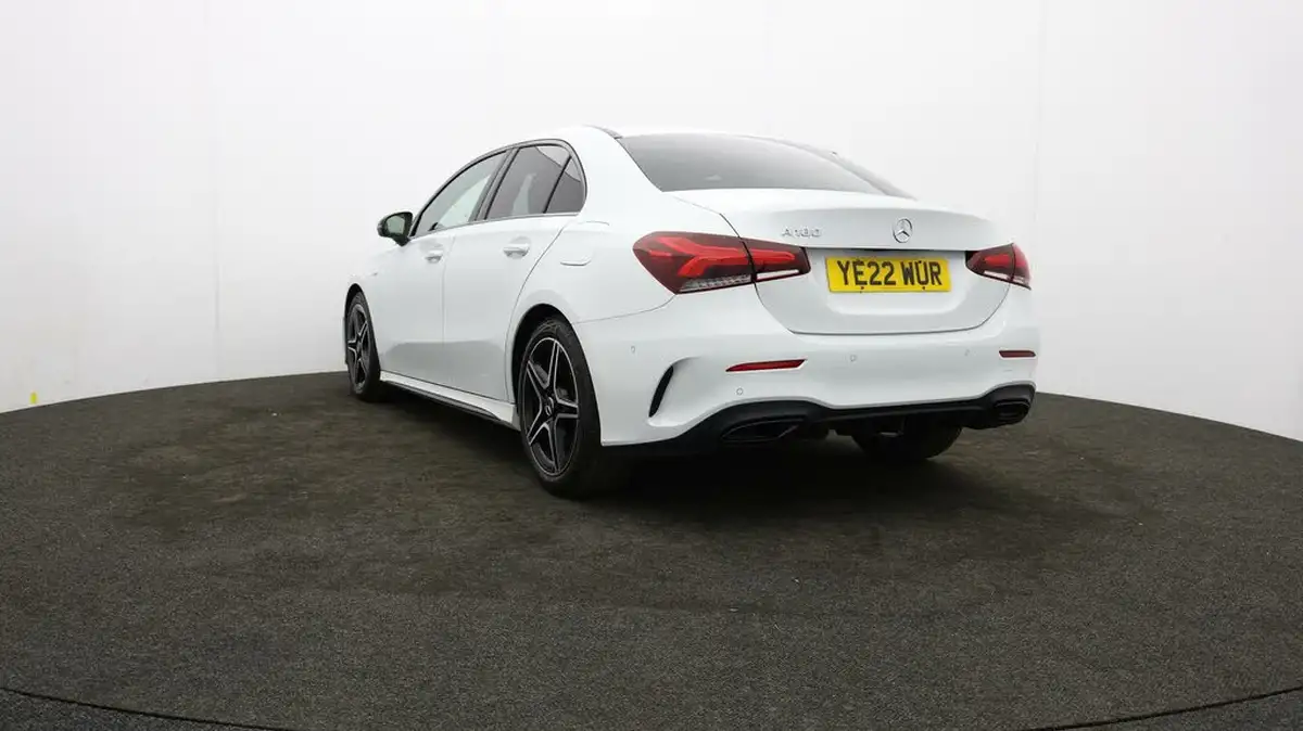 2022-mercedes-benz-a-class-13-a180-amg-line-executive-edition-saloon-4d-7g-dct-big-70