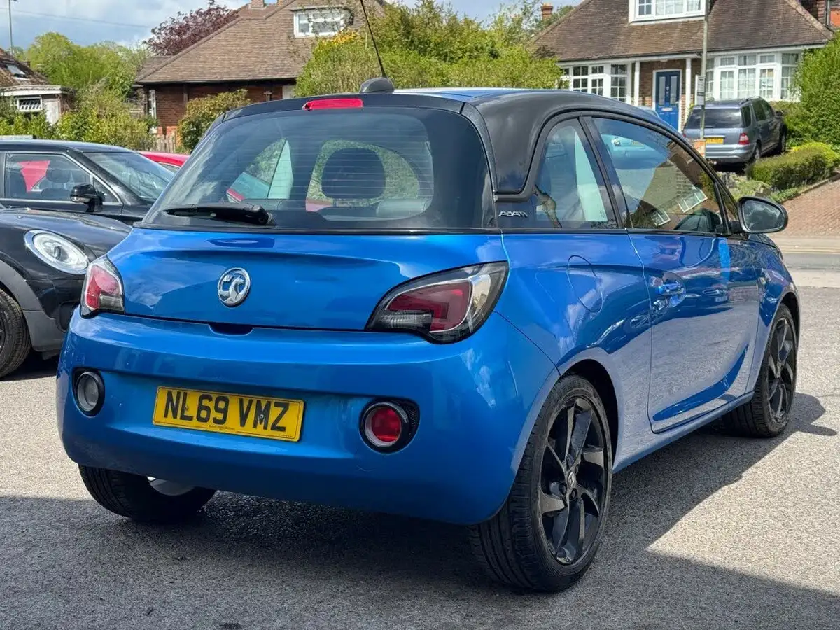 2019-vauxhall-adam-12i-griffin-big-3