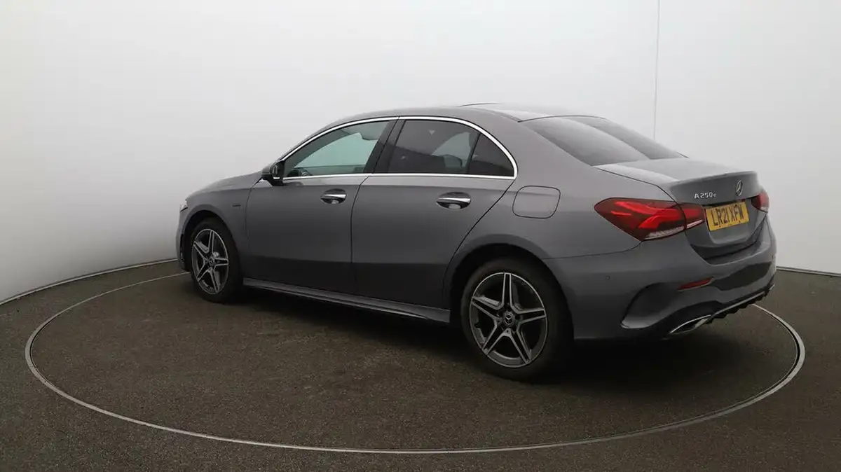 2021-mercedes-benz-a-class-13-a250e-amg-line-premium-plus-saloon-4d-big-5