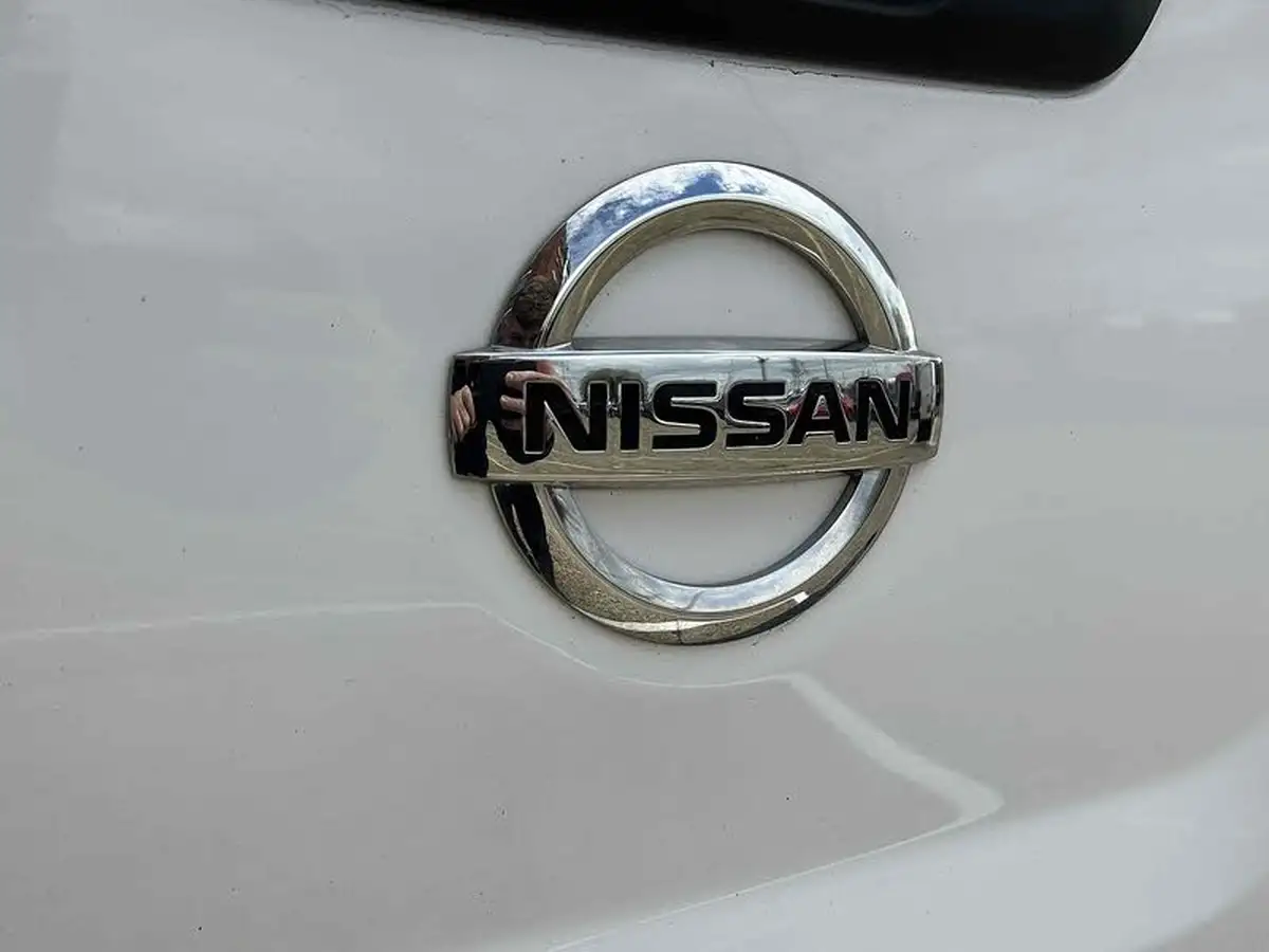 2021-nissan-navara-23dci-tt-n-connecta-8-navi-big-52