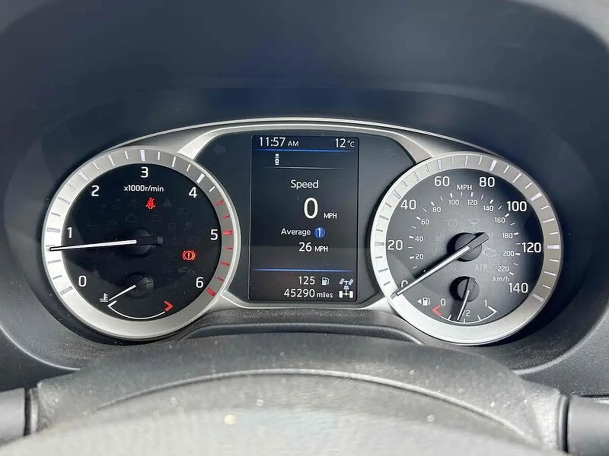 2021-nissan-navara-23dci-tt-n-connecta-8-navi-big-31