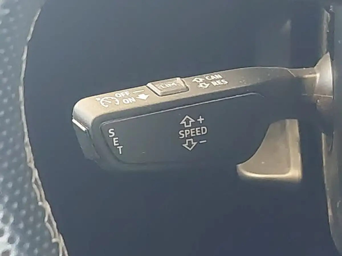 2022-audi-a1-10-30-tfsi-s-line-big-16