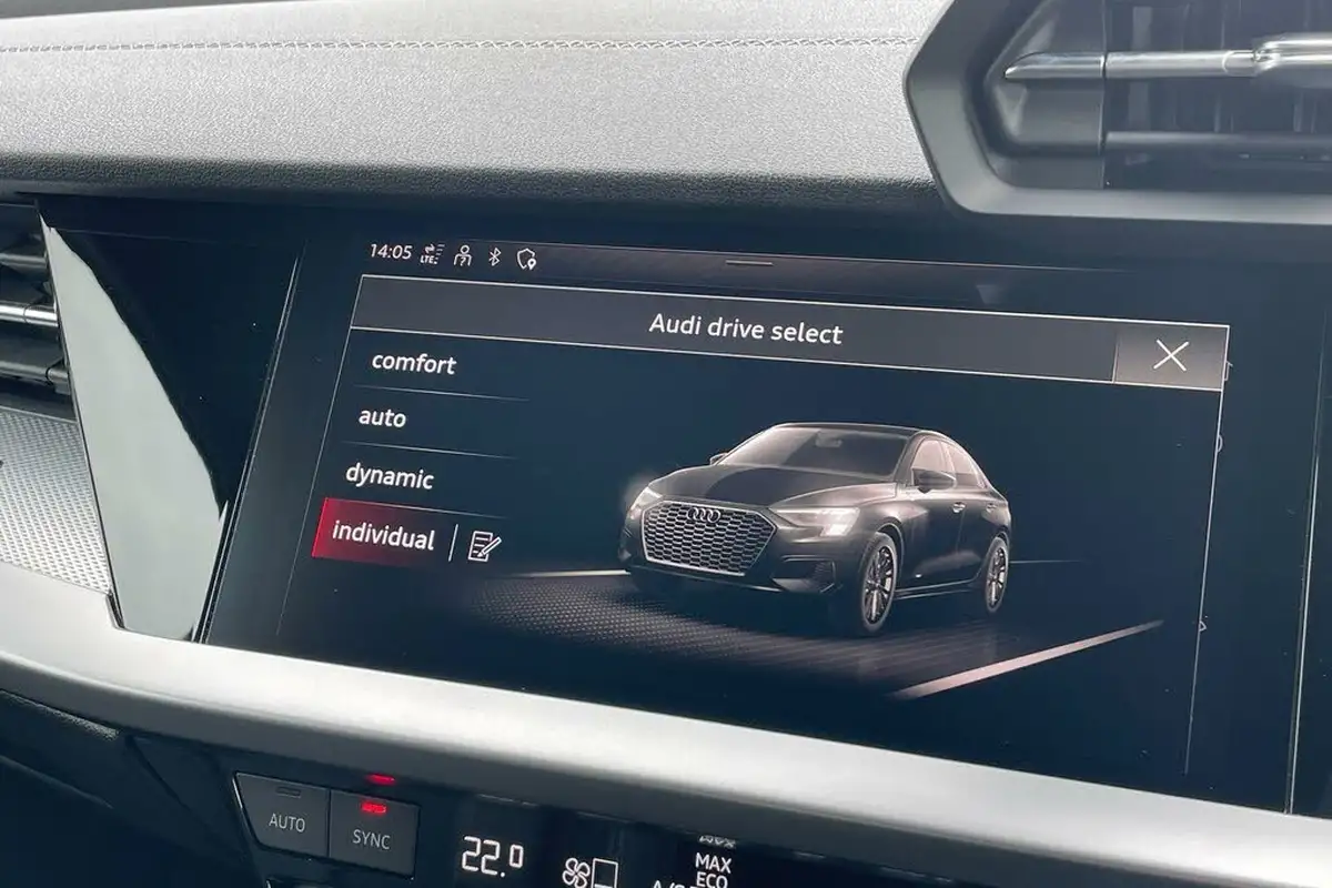 2023-audi-a3-10-30-tfsi-s-line-saloon-4d-big-33