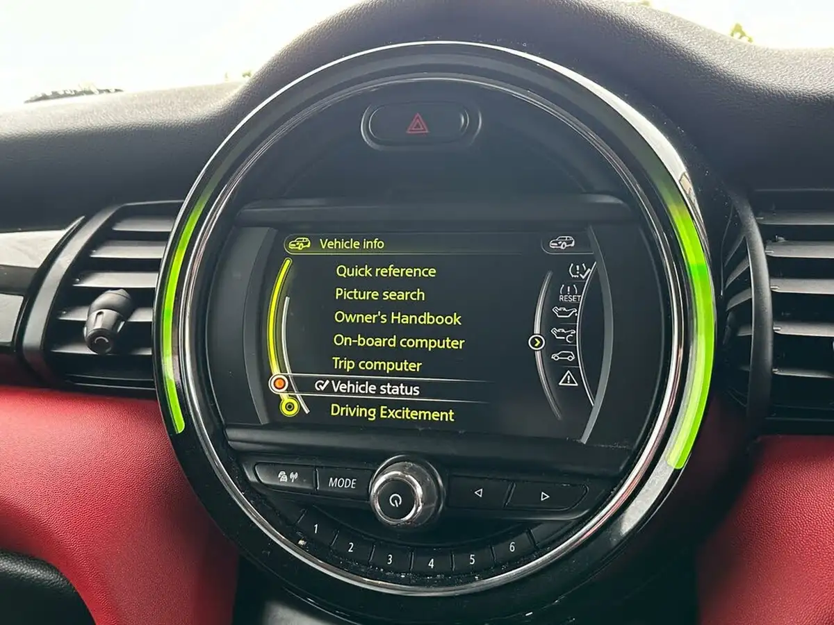 2016-mini-cooper-15td-cooper-d-ss-hatchback-5d-big-24