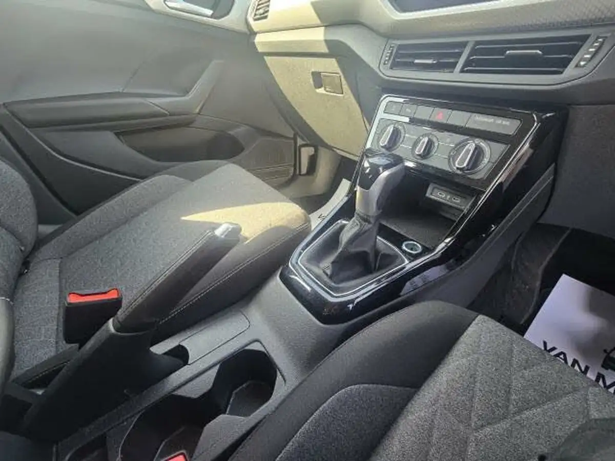 2024-volkswagen-t-cross-10-tsi-move-110ps-dsg-big-9