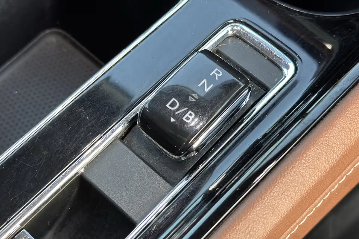 2022-skoda-enyaq-e-60-big-11