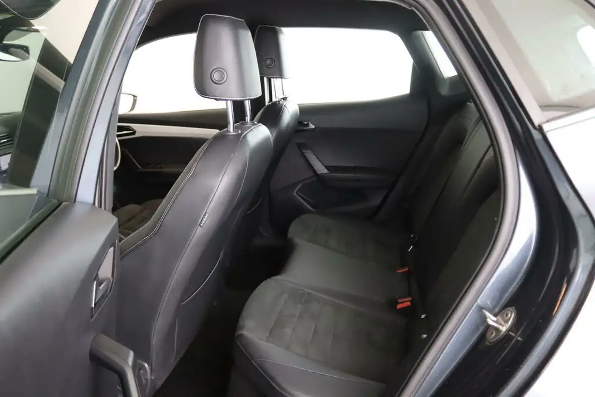 2021-seat-arona-10-tsi-xcellence-lux-110ps-dsg-big-9