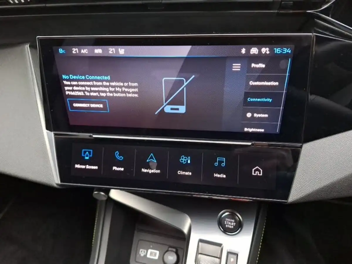 2024-peugeot-308-sw-16-puretech-gt-225ps-big-18