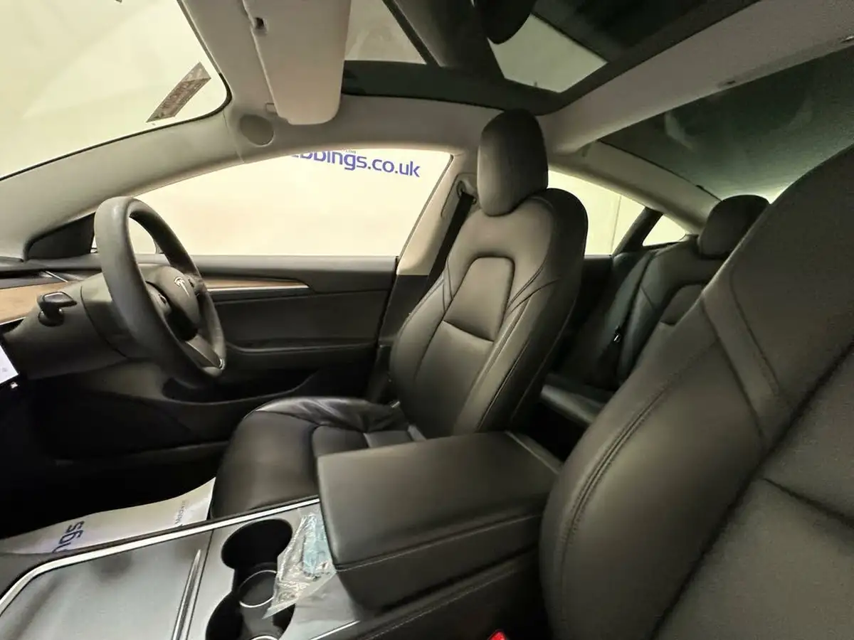 2021-tesla-model-3-e-standard-plus-big-23