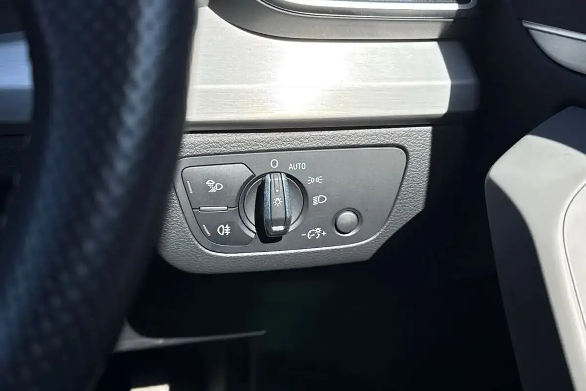 2023-audi-q5-20-50-tfsi-e-s-line-station-wagon-big-38