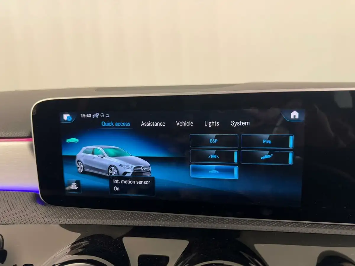2020-mercedes-benz-a-class-13-a200-amg-line-premium-hatchback-5d-big-57