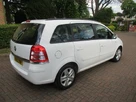 2013-vauxhall-zafira-16-exclusiv-small-6