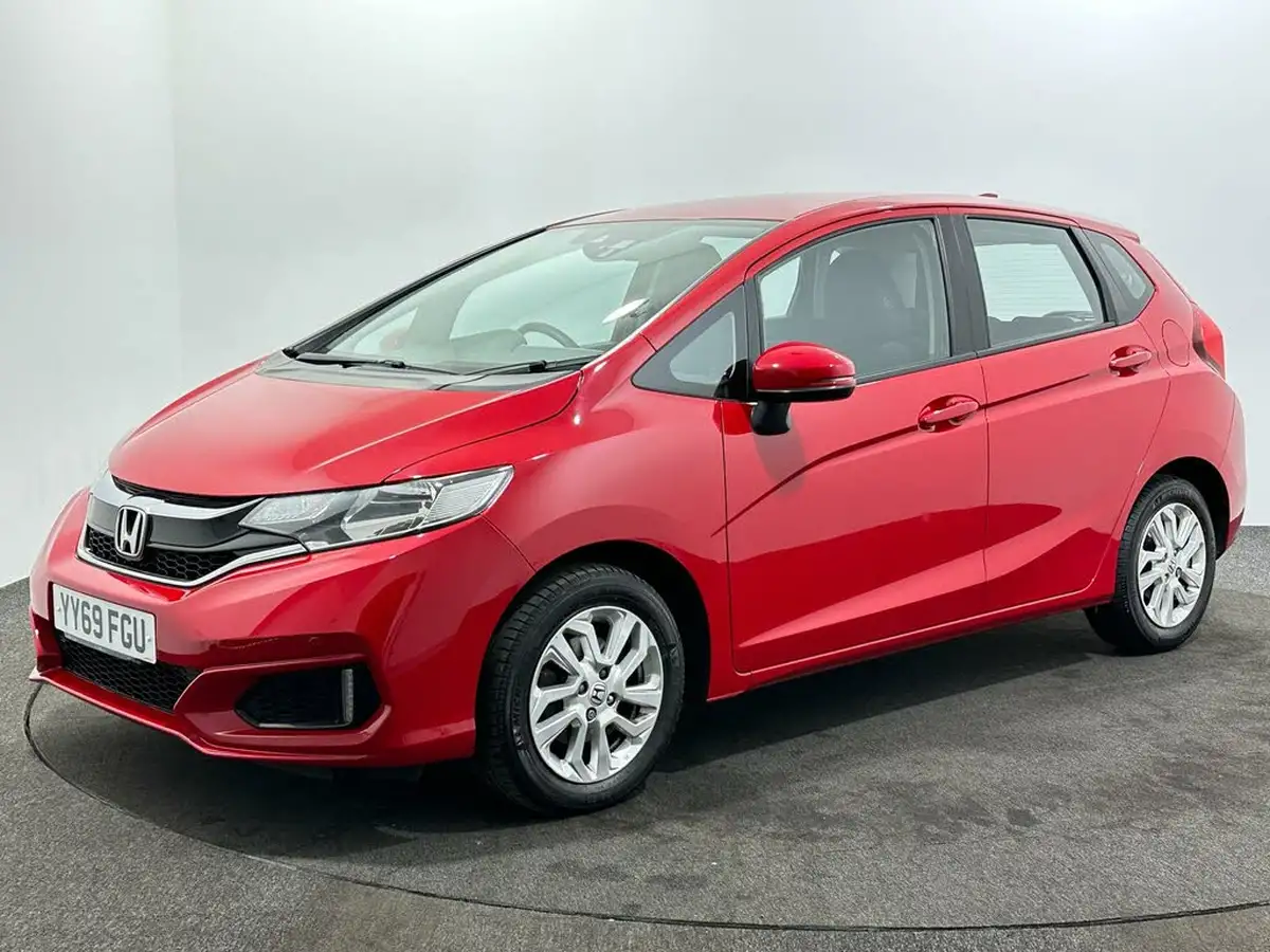 2019-honda-jazz-13-i-vtec-se-big-2