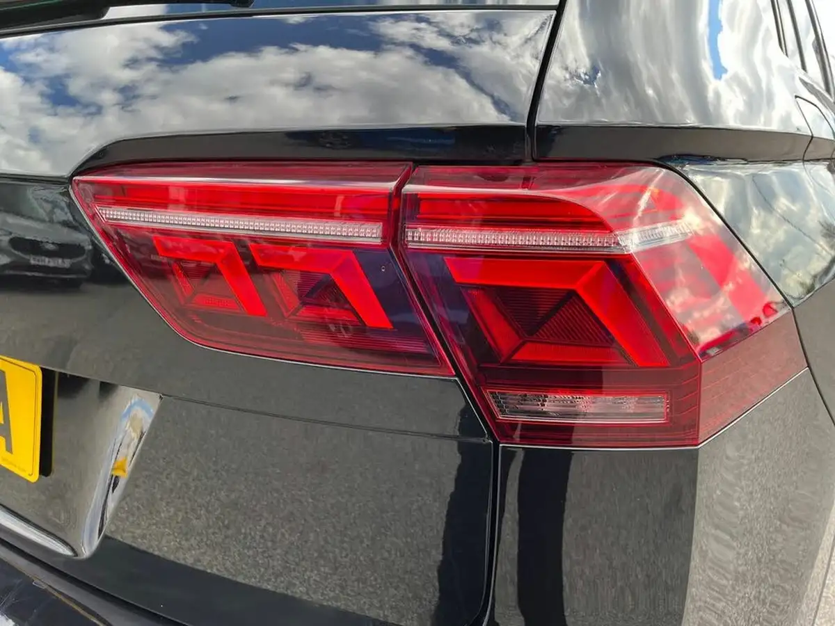 2022-volkswagen-tiguan-20tdi-elegance-150ps-big-22