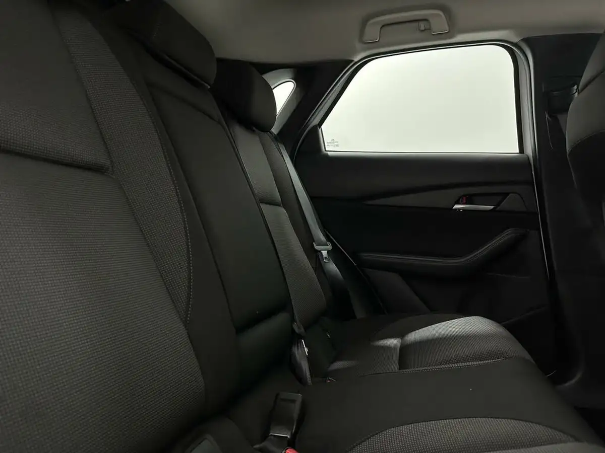 2022-mazda-cx-30-20-e-skyactiv-g-se-l-big-38