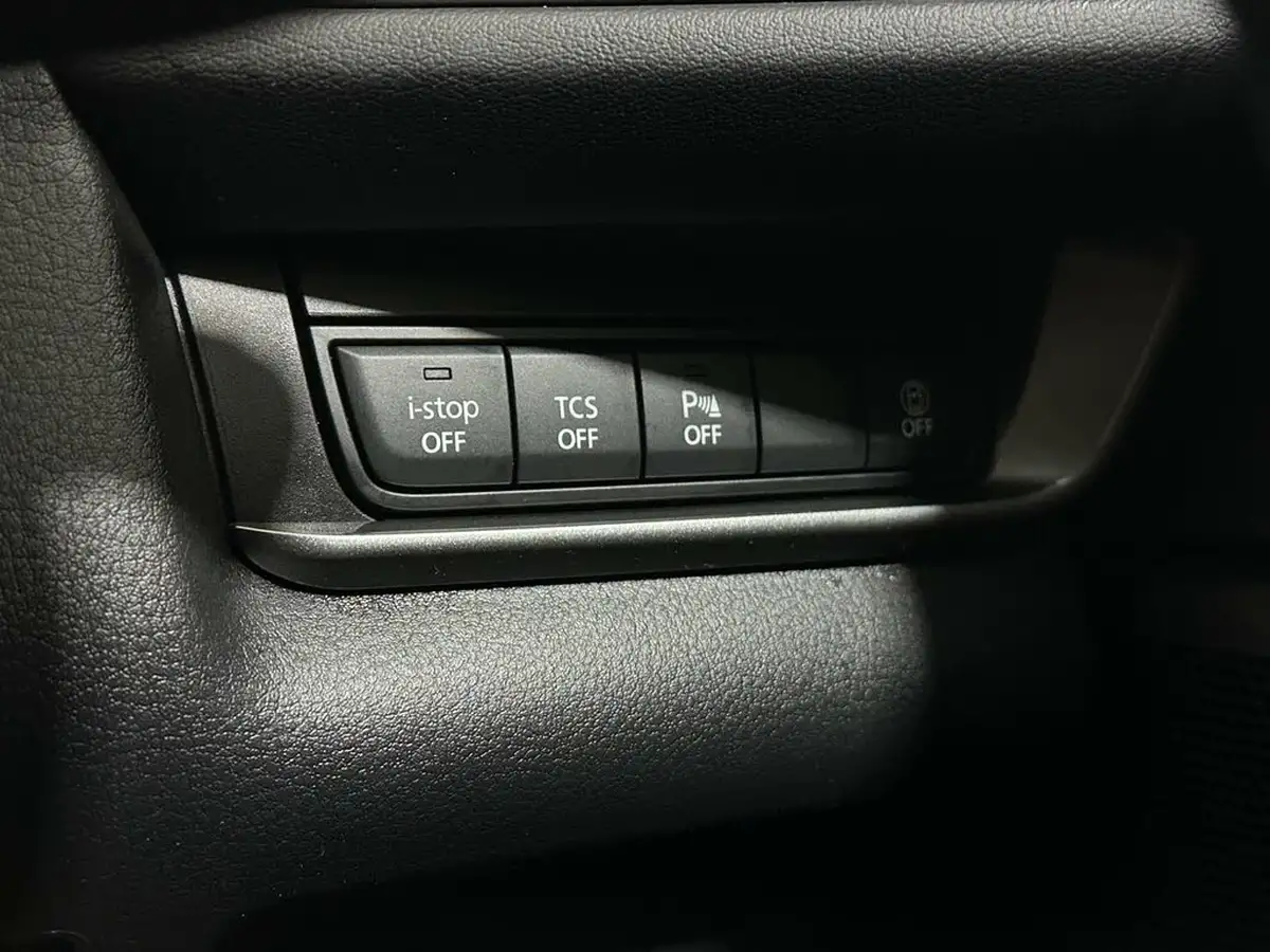 2022-mazda-cx-30-20-e-skyactiv-g-se-l-big-14