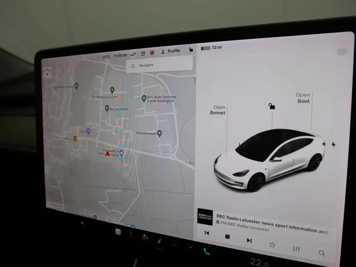 2020-tesla-model-3-e-performance-big-12