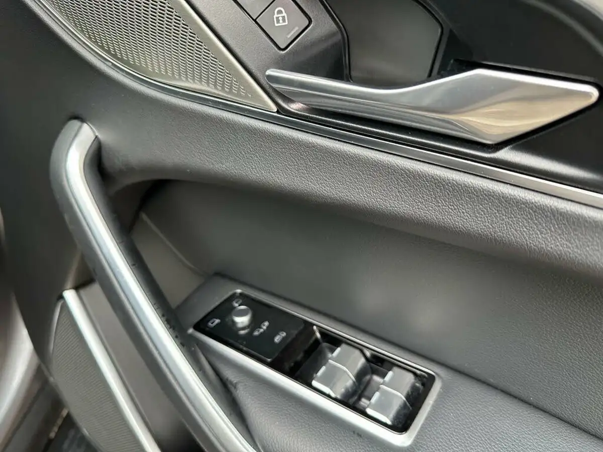 2022-jaguar-f-pace-20-d200-r-dynamic-se-big-24