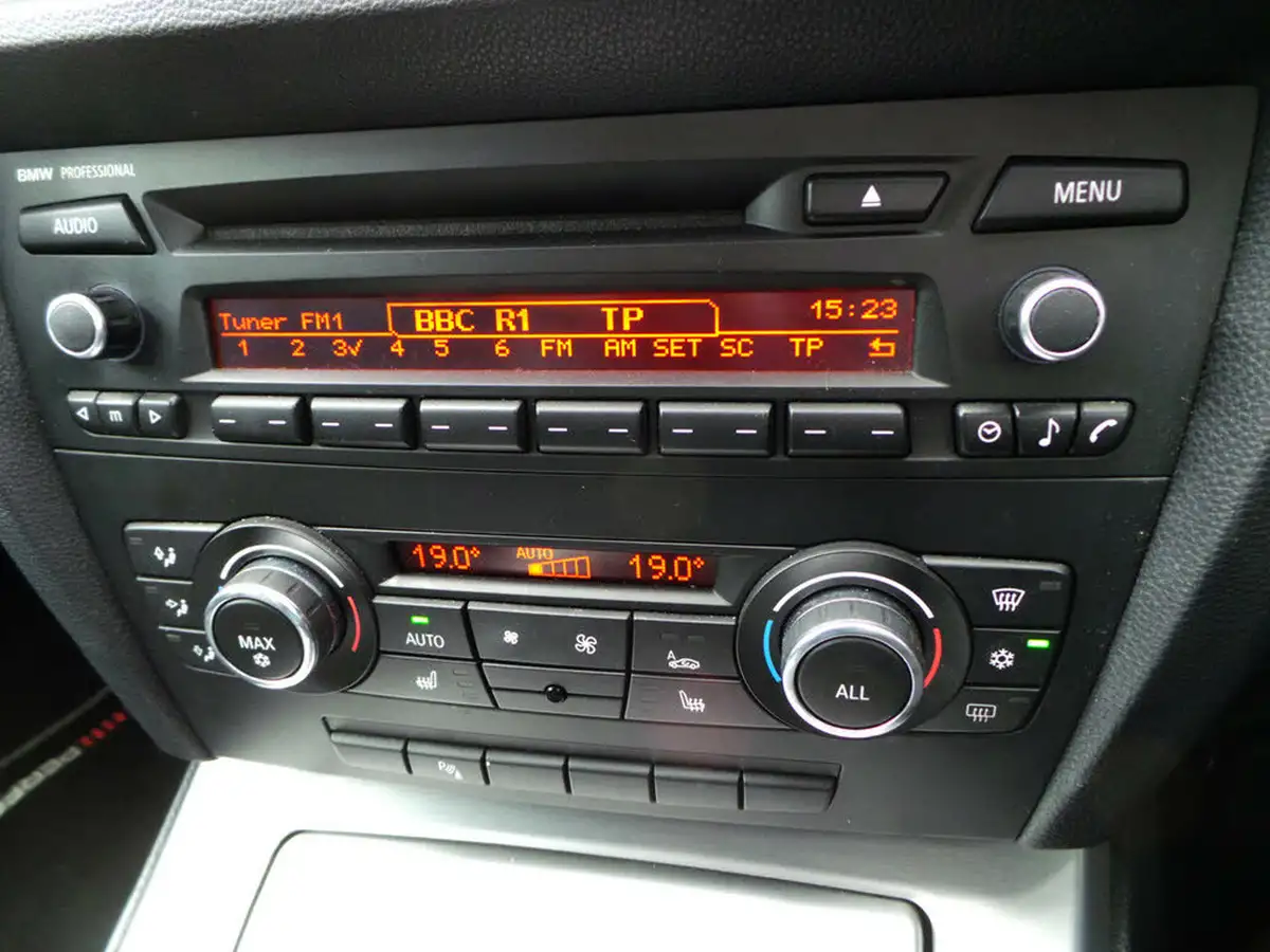 2011-bmw-3-series-20td-320d-m-sport-coupe-2d-auto-big-4