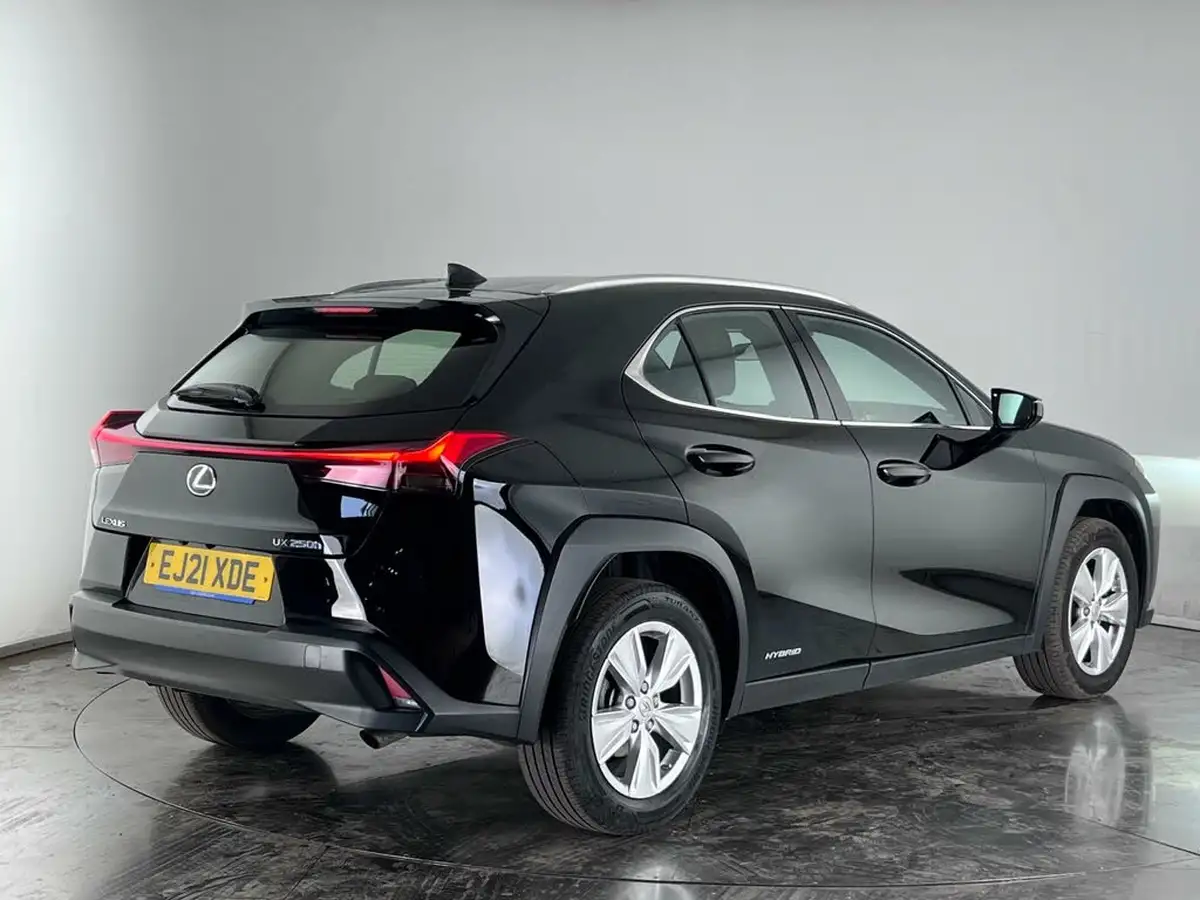 2021-lexus-ux-250h-20-ux-184bhp-without-navigation-big-5