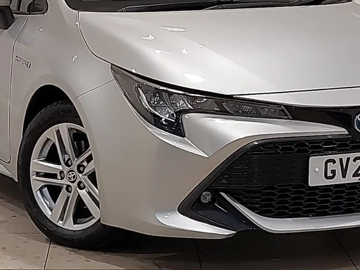 2021-toyota-corolla-18-vvt-i-icon-spare-wheel-hatchback-5d-big-8