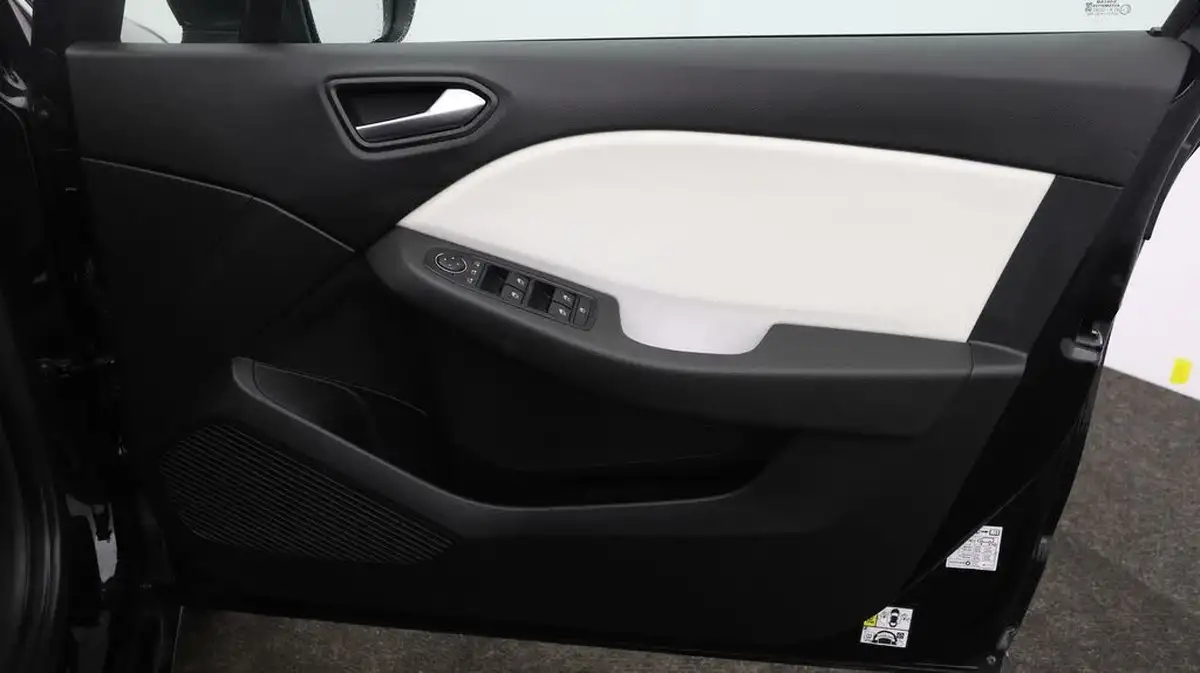 2022-renault-clio-16-s-edition-big-14